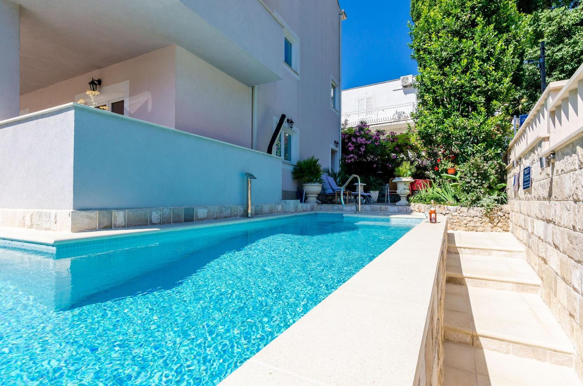 Apartments Villa Aura - Adult Only Dubrovnik Exterior photo